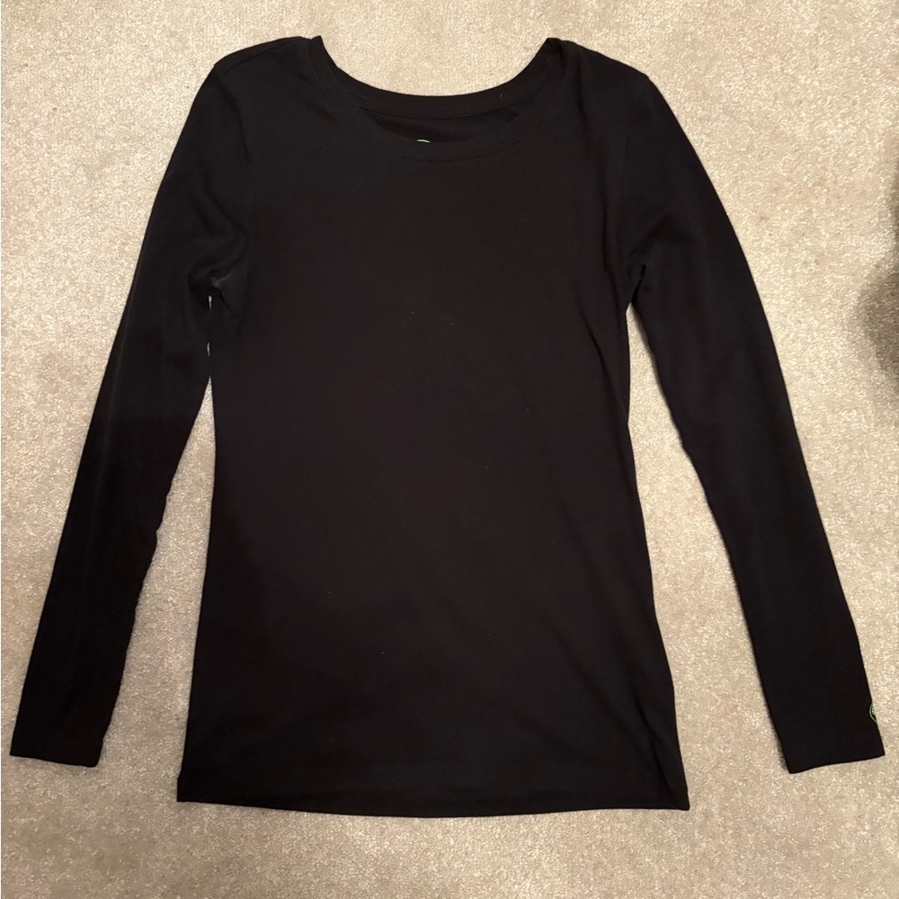 Healing Hands Black Long Sleeve Tee Undershirt